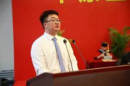 导师风采:乔百豪